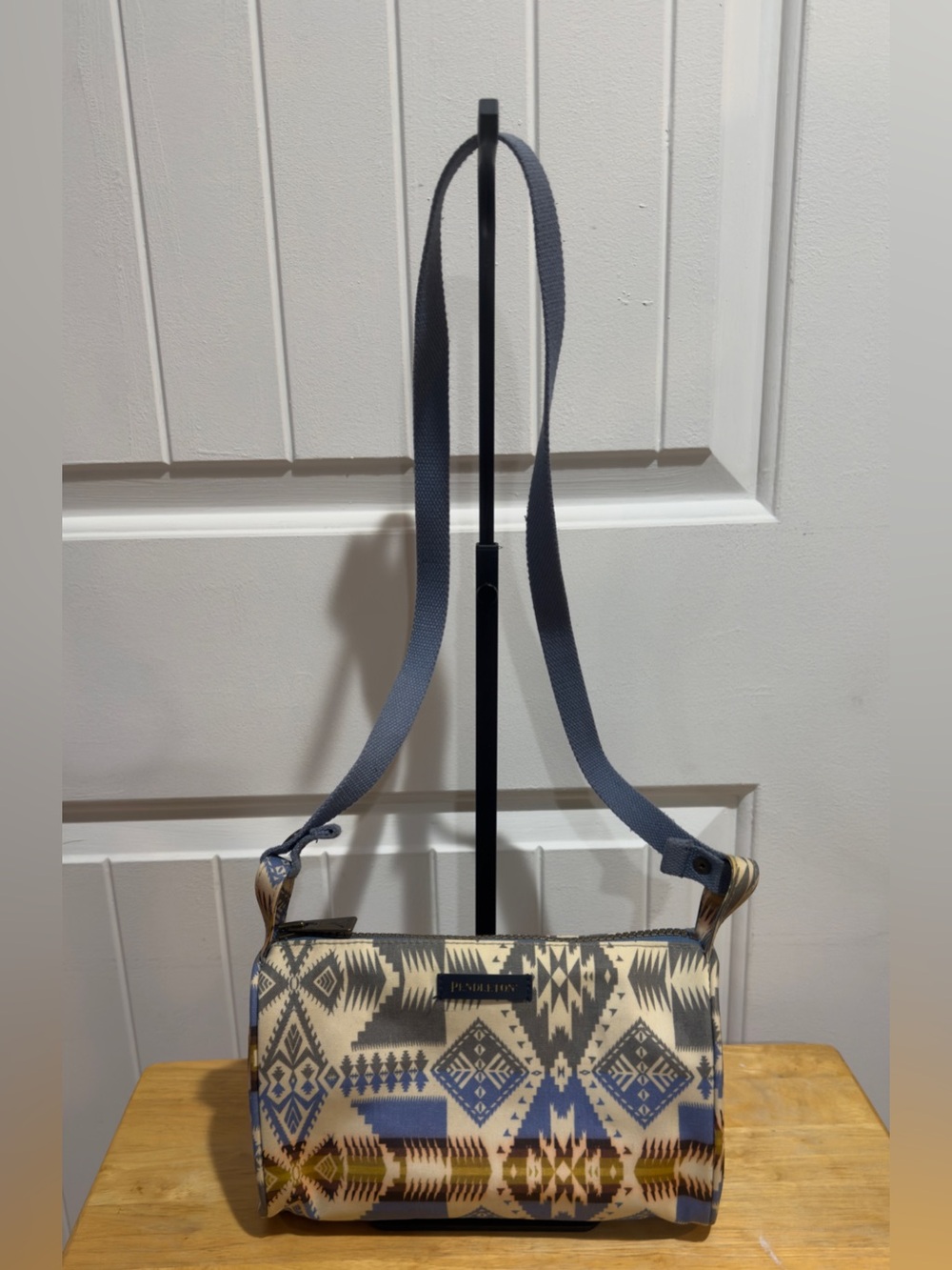 Pendleton Southwestern Aztec Geometric Crossbody Bag Adjustable Strap Travel